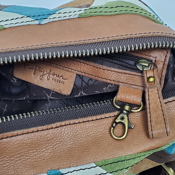 SOLD Fifty Four purse by Fossil - Picture 13 of 16